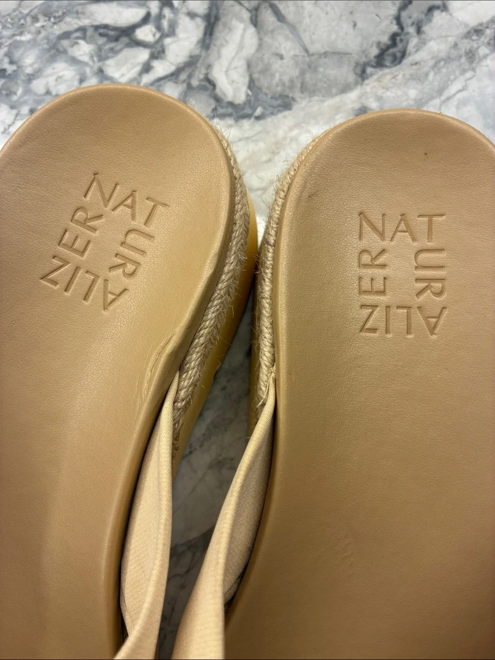 Naturalizer Beige Knot-Front Slide rope  espadrille Sandals 9.5  runs big